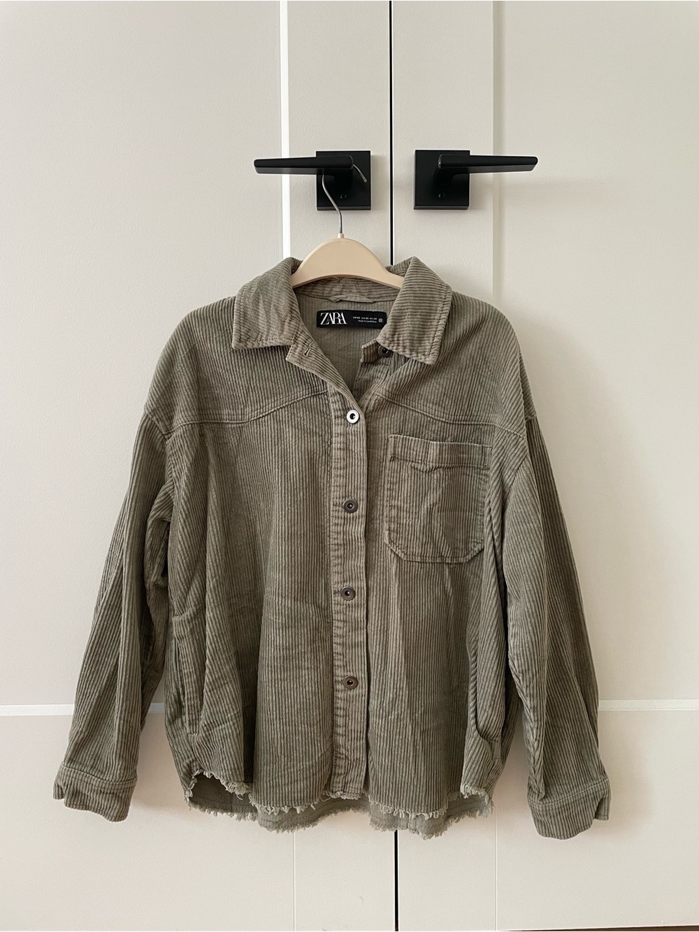 Zara Corduroy Button-Down Shacket - Olive Green XS